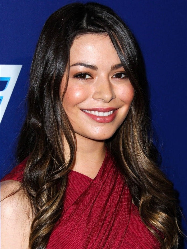 Miranda Cosgrove 8.5 x 11 Candid Color Photograph Art Print Photo Collectibles:Photographic Images:Photographs Style Your Walls